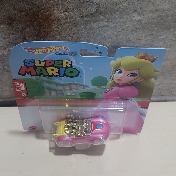 Hot Wheels Super Mario Character Car Princess Peach 2021 - Picture 4 of 9